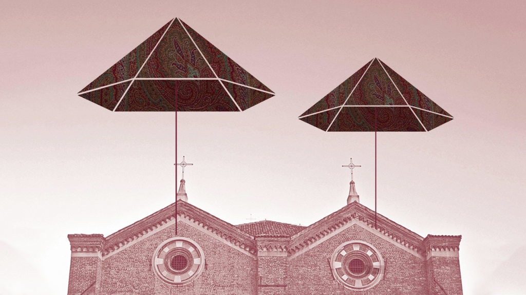 chiaroscuro-installazione-fim-umbrellas-e-coro-italia-con-Etro