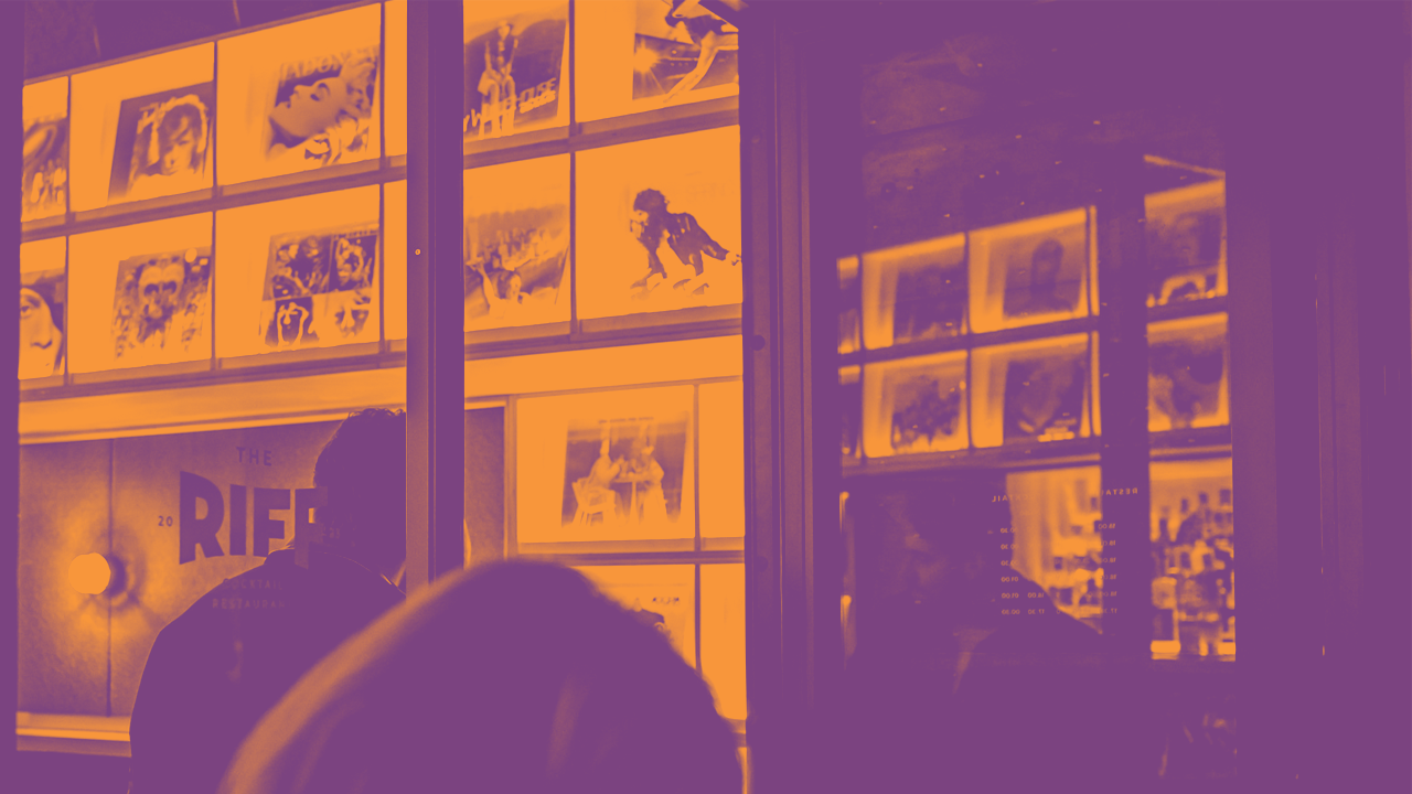 listening-bar-food-bar-trend-retail