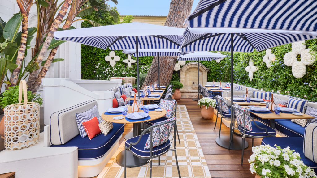 louis-vuitton-saint-tropez-2025