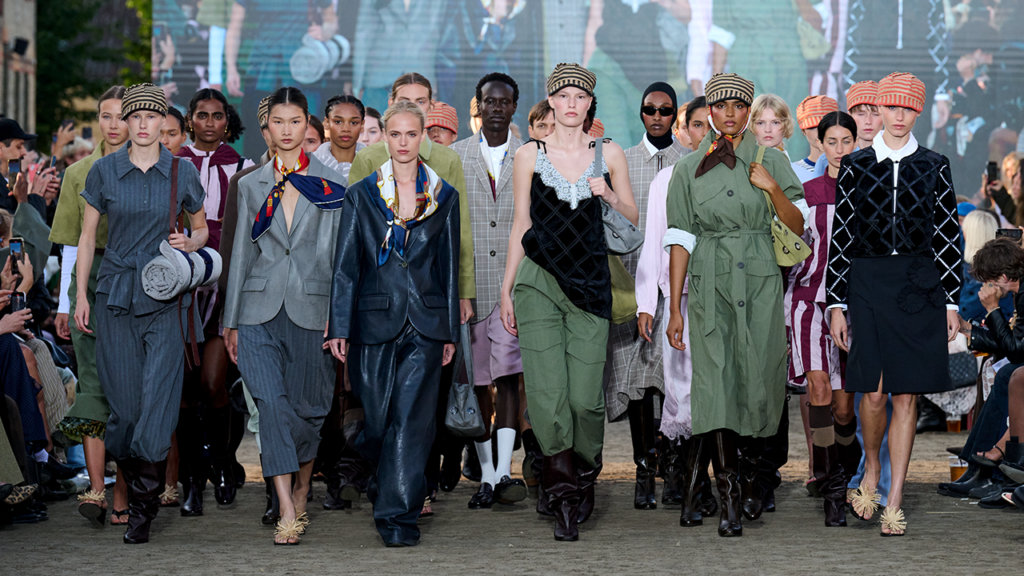 SS26-Copenhagen-Fashion-Week-Baum-und-Pferdgarten-Runway